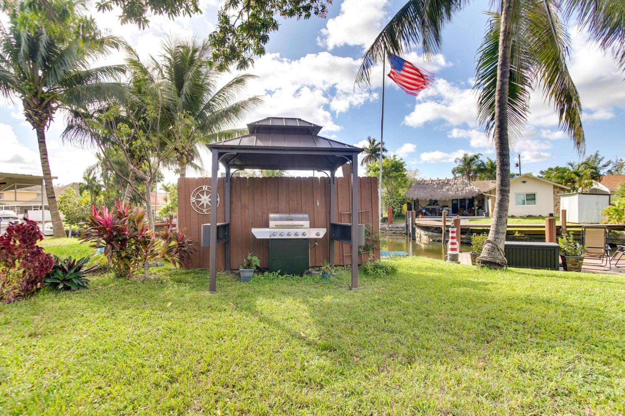 Canal Side Retreat With Dock, By Hollywood Boardwalk Fort Lauderdale Extérieur photo