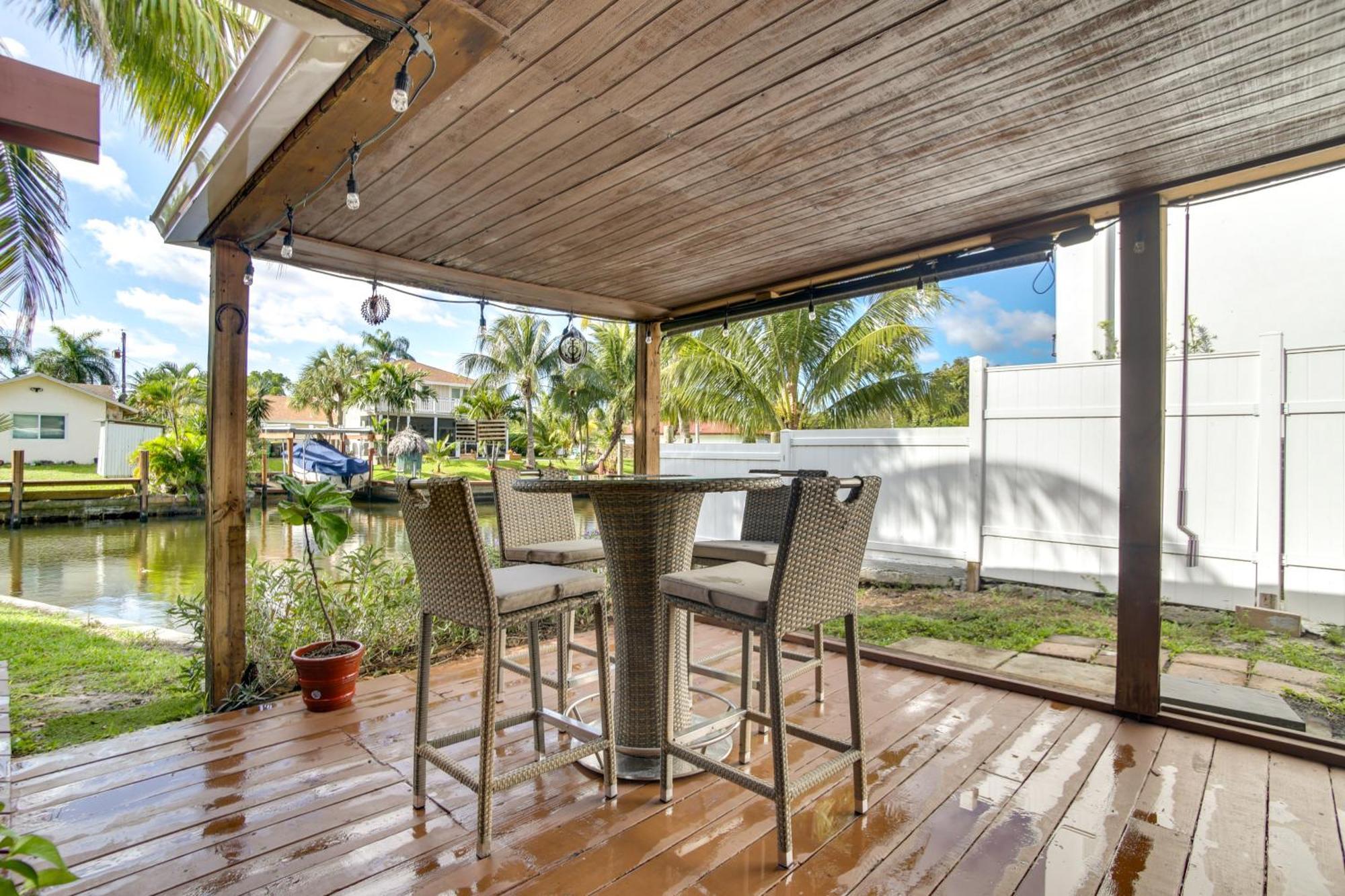 Canal Side Retreat With Dock, By Hollywood Boardwalk Fort Lauderdale Extérieur photo